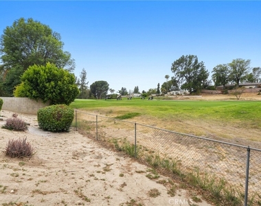 11803 Gerald Avenue - Photo Thumbnail 28