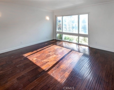 770 W Imperial Avenue - Photo Thumbnail 10