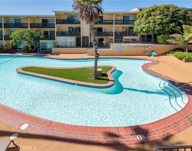 770 W Imperial Avenue - Photo Thumbnail 23
