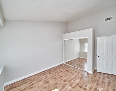 21901 Moneta Avenue - Photo Thumbnail 28