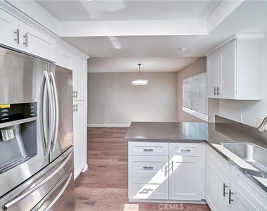 21901 Moneta Avenue - Photo Thumbnail 18