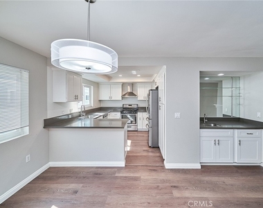 21901 Moneta Avenue - Photo Thumbnail 13