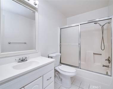 21901 Moneta Avenue - Photo Thumbnail 24