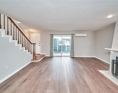 21901 Moneta Avenue - Photo Thumbnail 11