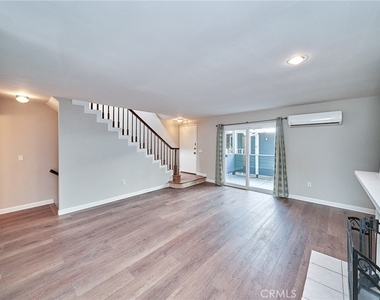 21901 Moneta Avenue - Photo Thumbnail 10