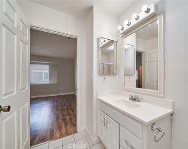 21901 Moneta Avenue - Photo Thumbnail 25