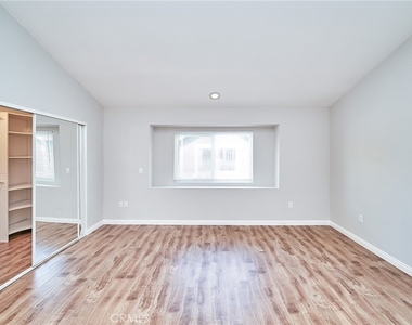 21901 Moneta Avenue - Photo Thumbnail 22