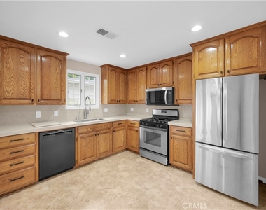 10751 Allen - Photo Thumbnail 8