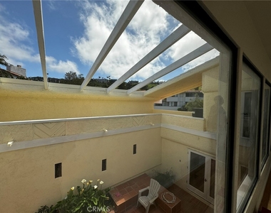1213 Via Zumaya - Photo Thumbnail 30