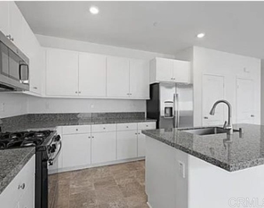 30230 Bonita Springs St - Photo Thumbnail 5