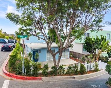 297 Wave Street - Photo Thumbnail 23
