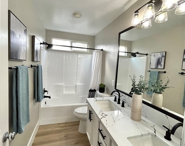13640 Silver Stirrup Drive - Photo Thumbnail 12