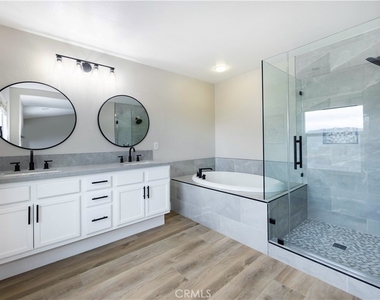 13640 Silver Stirrup Drive - Photo Thumbnail 29