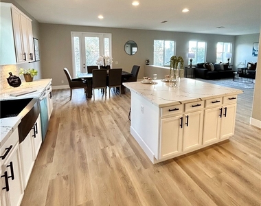 13640 Silver Stirrup Drive - Photo Thumbnail 7