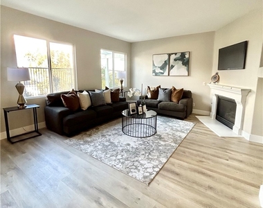 13640 Silver Stirrup Drive - Photo Thumbnail 18