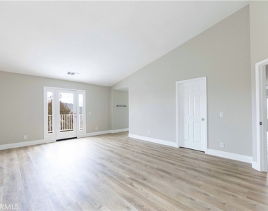 13640 Silver Stirrup Drive - Photo Thumbnail 31