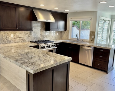 43 Beachcomber Drive - Photo Thumbnail 3