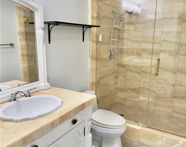 43 Beachcomber Drive - Photo Thumbnail 10