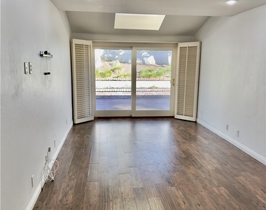 43 Beachcomber Drive - Photo Thumbnail 7
