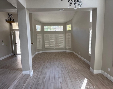 39 Chickadee Lane - Photo Thumbnail 16