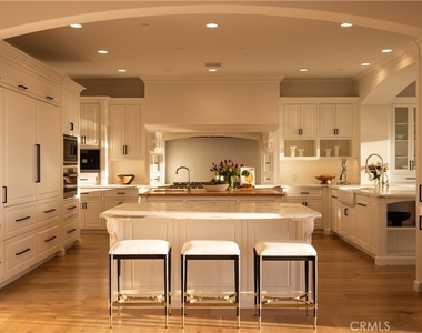 9 Pelican Crest Drive - Photo Thumbnail 15