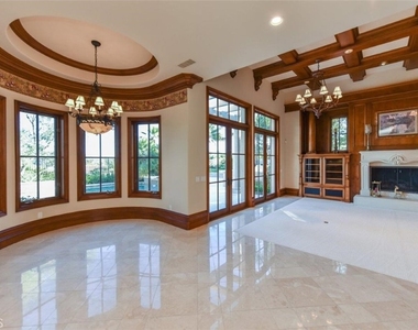 11 Skyridge - Photo Thumbnail 19
