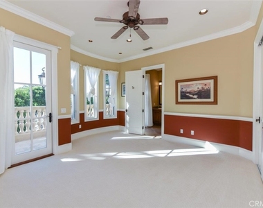11 Skyridge - Photo Thumbnail 58