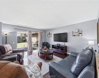 3702 W Park Central - Photo Thumbnail 5