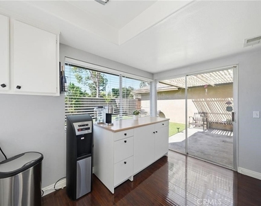3702 W Park Central - Photo Thumbnail 11