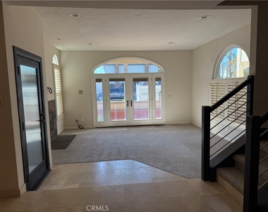 312 14th Street - Photo Thumbnail 4