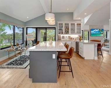 31 Ocean - Photo Thumbnail 11