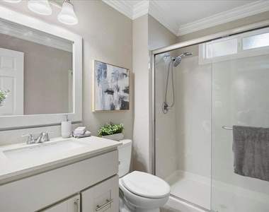 2130 Tampa Way - Photo Thumbnail 9