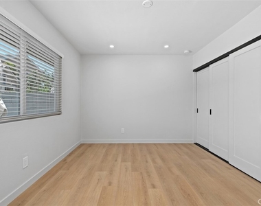 15881 Pilgrim - Photo Thumbnail 15