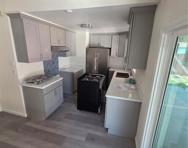 7915 Juniper - Photo Thumbnail 5