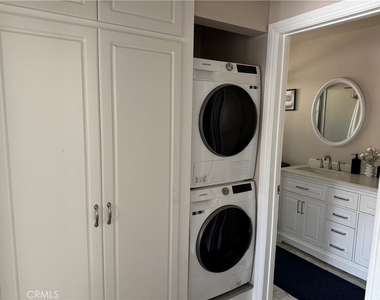 11138 Aqua Vista - Photo Thumbnail 13