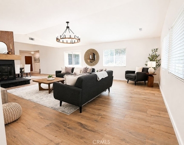 1404 Highridge Street - Photo Thumbnail 5