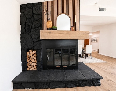 1404 Highridge Street - Photo Thumbnail 6