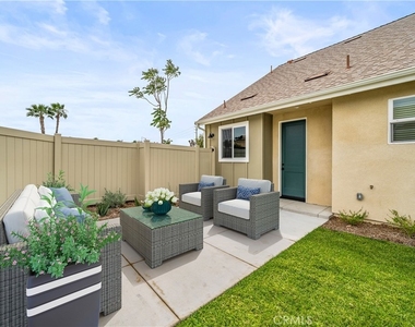 798 N Amelia Avenue - Photo Thumbnail 26