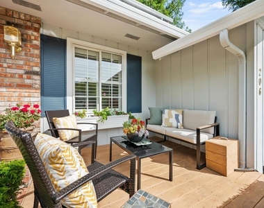 206 Sheila Ct - Photo Thumbnail 1