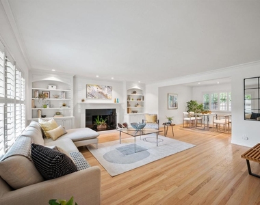 206 Sheila Ct - Photo Thumbnail 2
