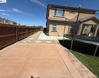 1509 Adelsheim Ave - Photo Thumbnail 18