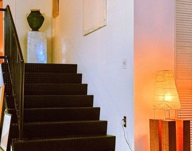 530 Molino Street - Photo Thumbnail 11