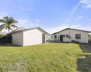 5465 S Victoria Avenue - Photo Thumbnail 24