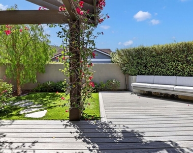 1331 Avenida De Cortez - Photo Thumbnail 32