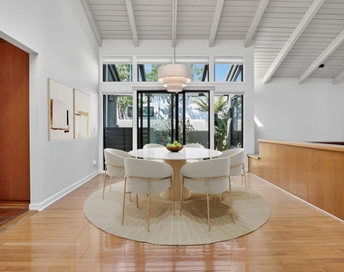 1331 Avenida De Cortez - Photo Thumbnail 5