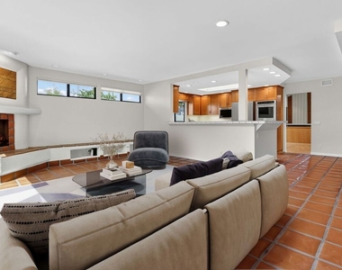 1331 Avenida De Cortez - Photo Thumbnail 19