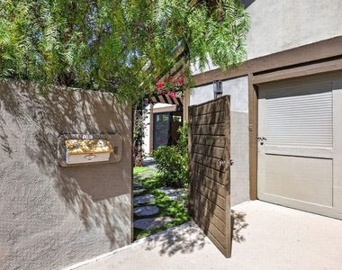 1331 Avenida De Cortez - Photo Thumbnail 35