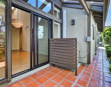 1331 Avenida De Cortez - Photo Thumbnail 21