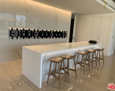 11750 Wilshire Boulevard - Photo Thumbnail 26