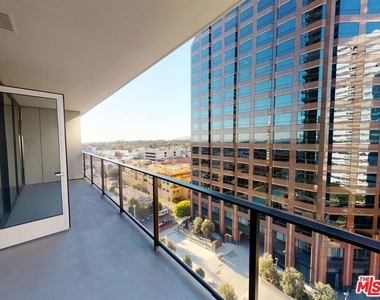 11750 Wilshire Boulevard - Photo Thumbnail 16
